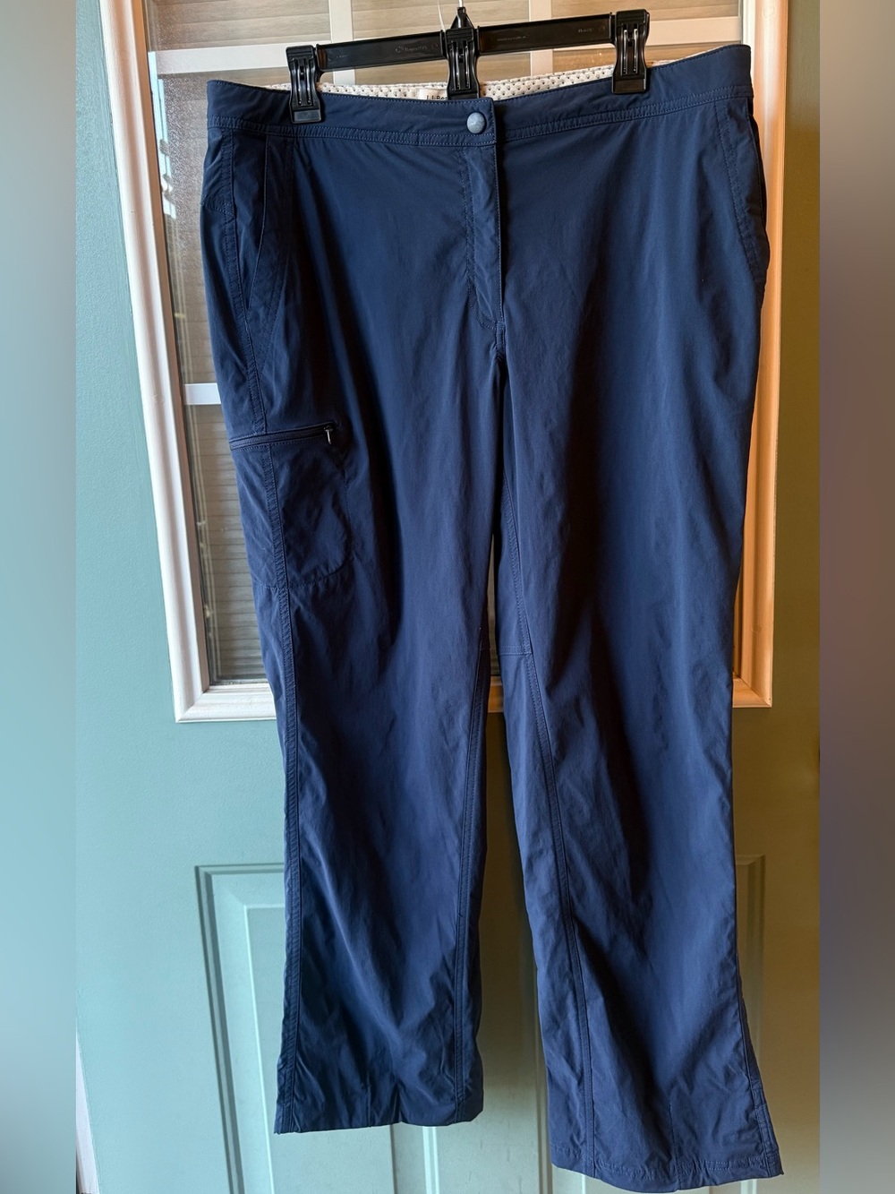 L.L.Bean women’s hiking pants in Size 16 Regular and classic navy blue.